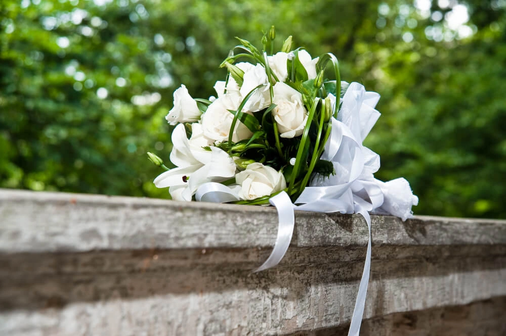 Respectful and discreet video coverage of memorial and funeral ceremonies with a professional and sensitive approach..