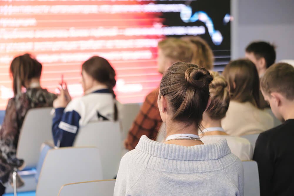 Professional coverage of graduations, seminars, and campus events with multi-camera recording and high-quality delivery.